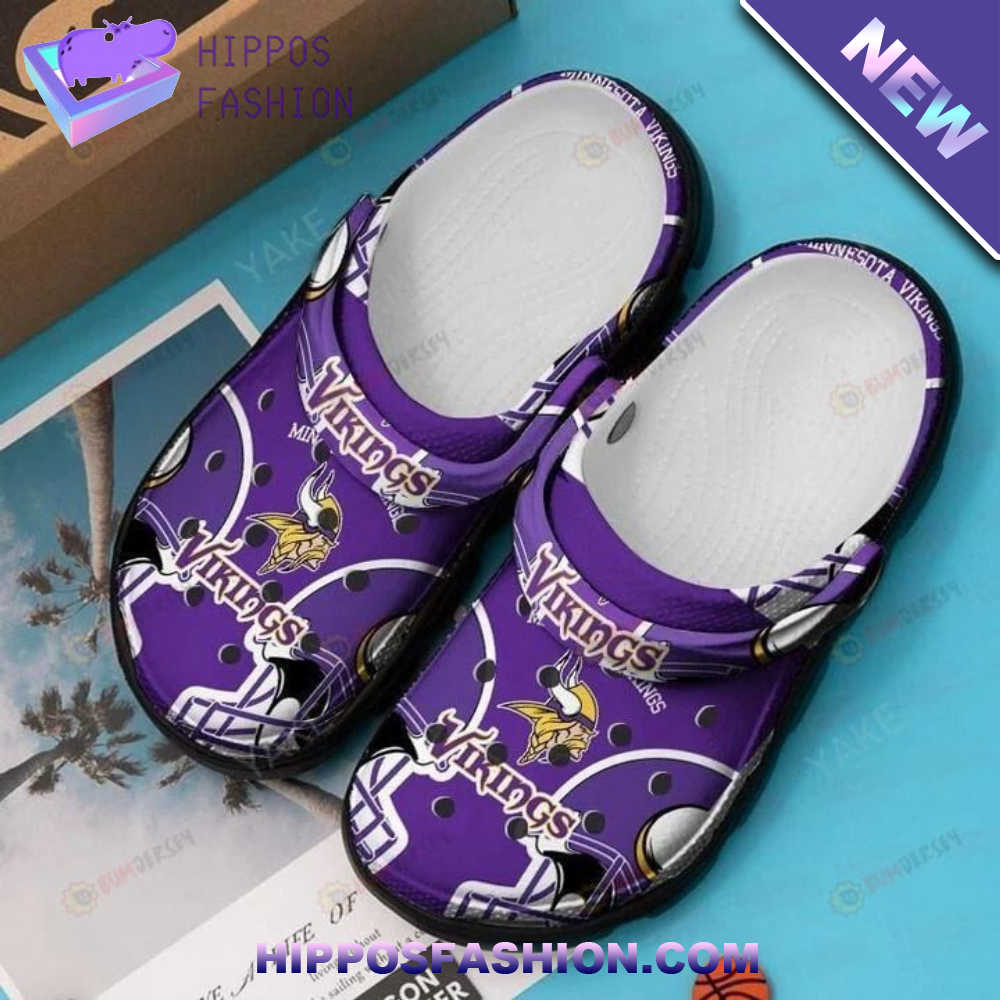 Minnesota Vikings In Purple Pattern Crocs Crocband Clog iHtzX.jpg