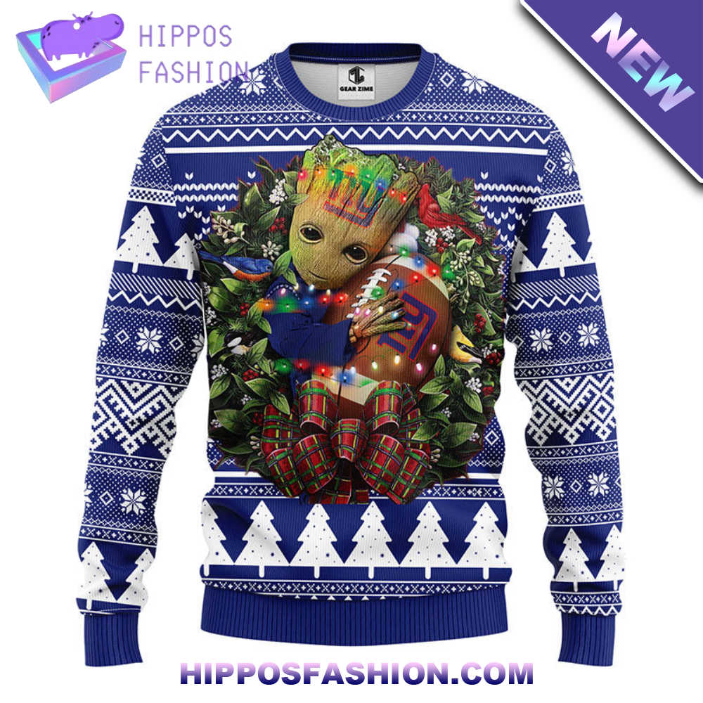 New York Giants Groot Hug Christmas Ugly Sweater VeIc.jpg