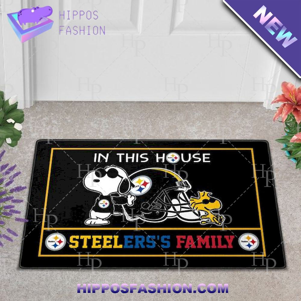 Pittsburgh Steelers Snoopy NFL Door Mat
